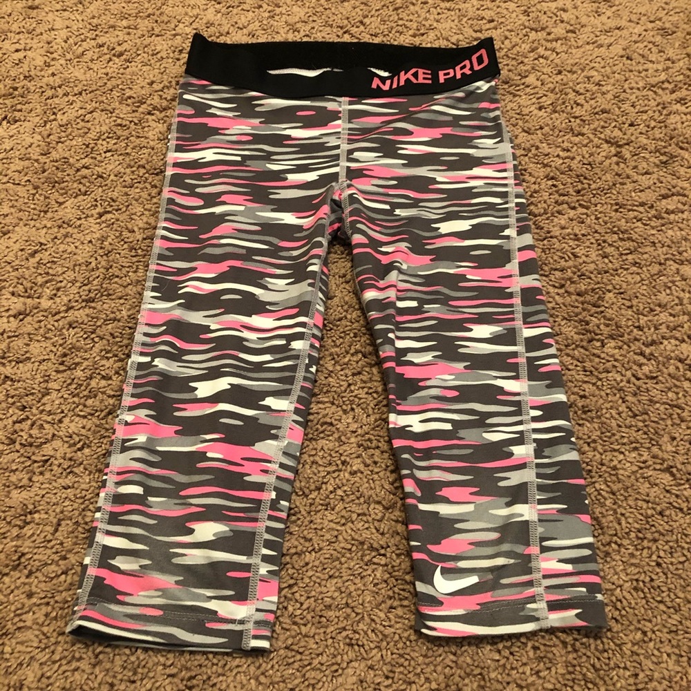 Nike Pro Leggings (Girls)